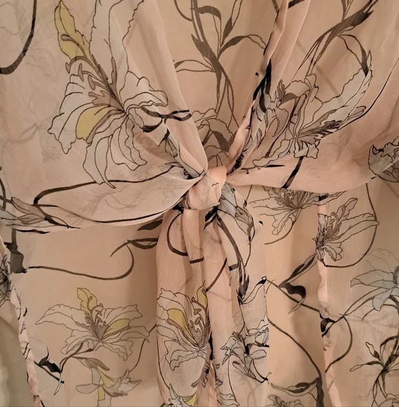 Steve Madden Light Pink Floral Tie-Front Kimono OSFM - Picture 3 of 6